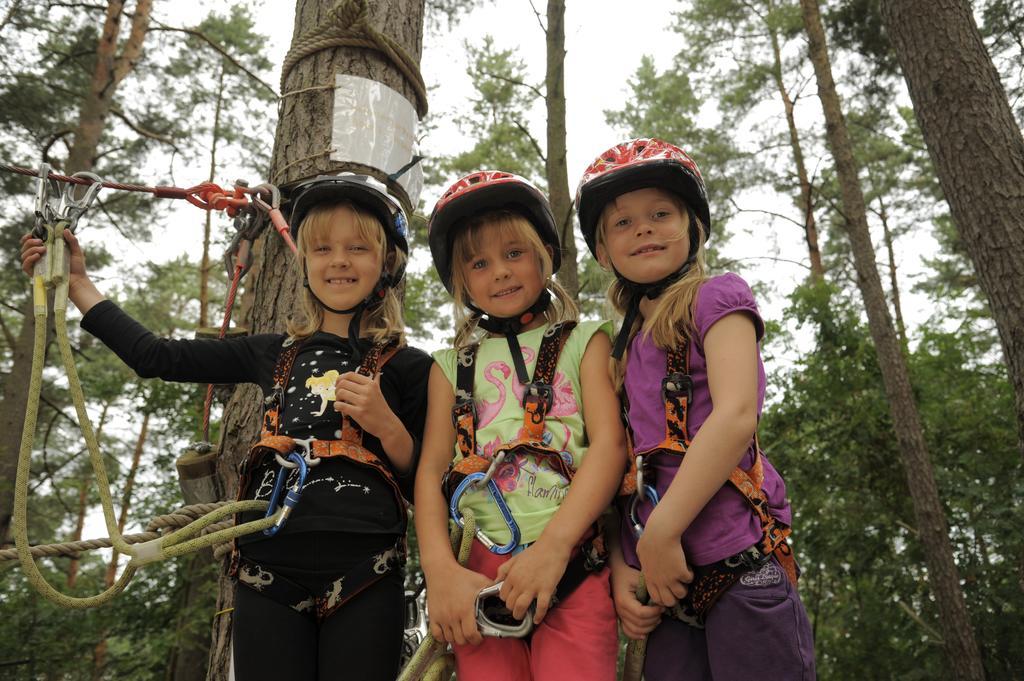 Camping-Und Ferienpark Havelberge Gross Quassow Екстер'єр фото